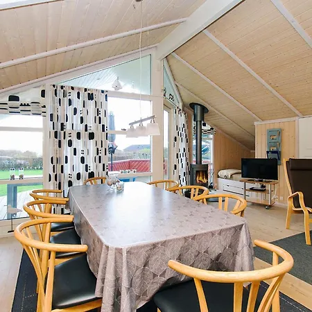 4 Star In * Slagelse